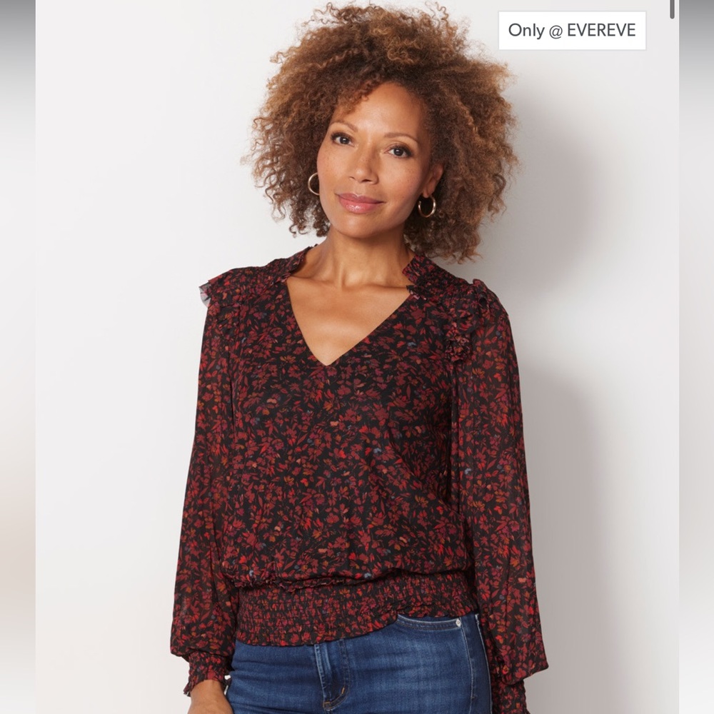Evereve floral blouse